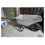 Heavy Duty Wheelbarrow