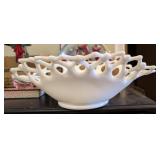 VTG WESTMORLAND DORIC OPEN LACE EDGE BOWL