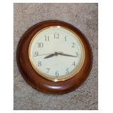 MSE WOOD/GOLD TONE WALL CLOCK-BATTERY OPERATED