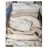 ASSTD LACE TABLE COVERS, DOILIES, ASSTD SIZES