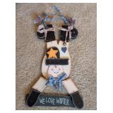 WOODEN WINTER SNOWMAN WALL HANGING DECOR