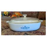 CORNINGWARE BLUE CORNFLOWER 8' BAKING DISH