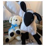 2PC PLUSH LAMBS
