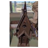 WOOD/METAL BIRDHOUSE