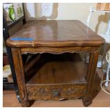 CARVED WOOD END TABLE W/PINE CONE & FLOWER PATTERN