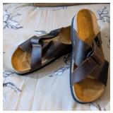 EASTLAND BIRKENSTOCK STYLE SANDALS, SZ-9,