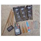 ASSTD CROCHET HOOKS, WOOD, METAL, SWIVEL HOOKS, &