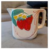 ANTQ USA POTTERY PITCHER