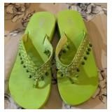 CATO BEADED LIME GREEN WEDGE SANDALS SZ-8M