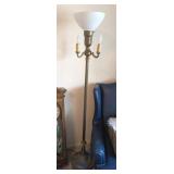 VTG/ANTQ BRASS FLOOR LAMP