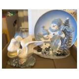 3PC SNOWMAN XMAS PLATE W/STAND & DOVE FIGURINES