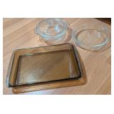 VTG ANCHOR HOCKING FIRE KING CASSEROLE DISH W/