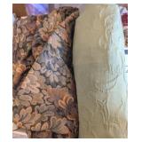 2PC TAPESTRY DUVET COVER & GREEN BED COVER