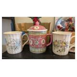 3PC CERAMIC MUGS - 1 LIDDED