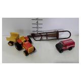 Toys- Tonka Paramedics Emergency Vehicle, garden