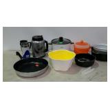 Appliance lot to include rice cooker, extra large