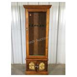 Gun cabinet holds 6 guns with storage doors has