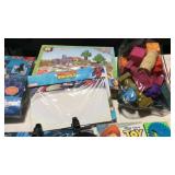 Group lot with Disney items, Dory Halloween