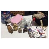 Home decor group with snowman drink dispenser,
