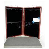 SHOWCASE to go, jewelry showcase. 22"×15"×3",