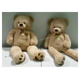 Two stuffed teddy bears