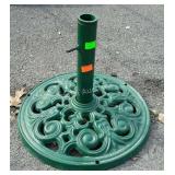 Green umbrella stand