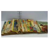 29 Vintage comics - Popeye, Yogi Bear, Laurel and
