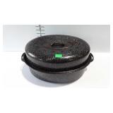 Enamelware roasting pan with lid - 16 x 12, needs