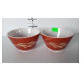 2 Pyrex #401 Wheat pattern bowls