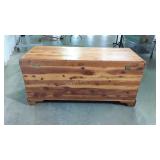 Cedar Blanket Chest. Solid cedar made Hope Chest.
