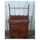 Washstand two drawers one missing handle on pull