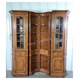 Thomasville Furniture, Wall Unit Curio, oak made