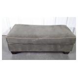 Ottoman 28x48" size clean condition