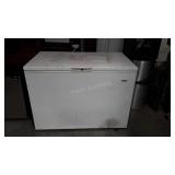Frigidaire chest freezer 48 x 29 x 35, tested cold