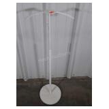 Valet Rack, adjustable height