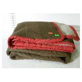 One packing pad/moving blanket. Used, but good