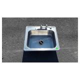 Single bowl stainless steel sink, 25 inches long