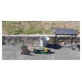 Group lot of lawn decor items, includes small