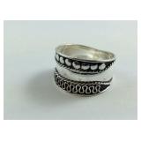 Size 7, Sterling silver Bali ring