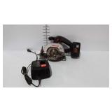 Craftsman 5 1/4" trim saw with battery pack and