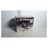 Portable Air Compressor - MVP Deluxe 200 PSI with