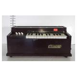 Magnus childs electric Organ Working