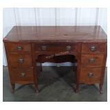 Knee Hole Desk, flame mahogany desk that shows