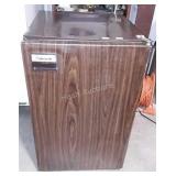 Apartment size refrigerator with small freezer