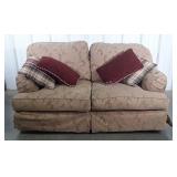 Alan White Furniture. Loveseat with 4 throw