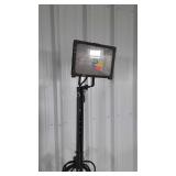 Shop Warehouse Light, heavy pole base with shop