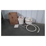 Kenmore Spray Carpet Cleaner, model 20, plugged