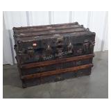 Steamer Trunk, Flat top, needs handles but nice
