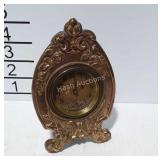 New Haven decor alarm clock with second hand