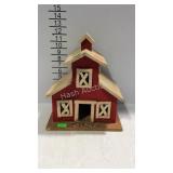 Bird house, barn shaped - seller code VQ